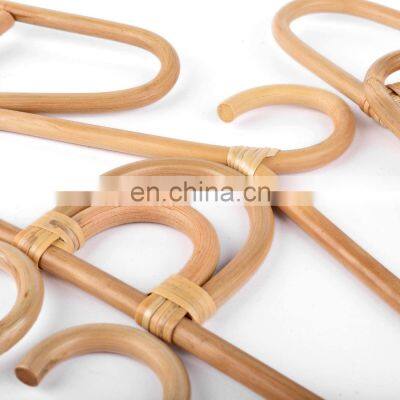 Hot Sale Set of 6 Rattan Clothes Hanger for Kid Nursery Hangers for Kid Clothes Cheap Wholesale Made in Vietnam