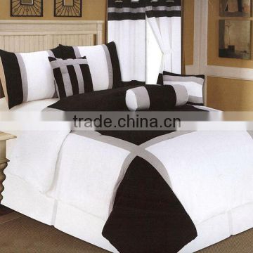 7 Pcs Gorgeous Suede Comforter Set Bed Check Design In Black White Color