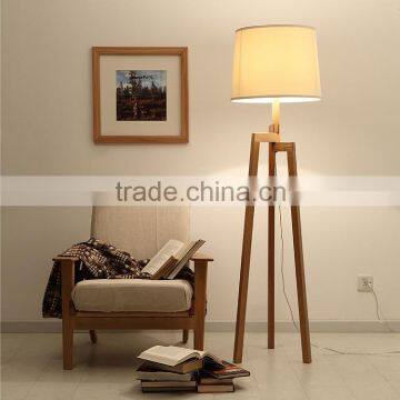 Modern art design wood tripod standing lamp floor lamp for reading