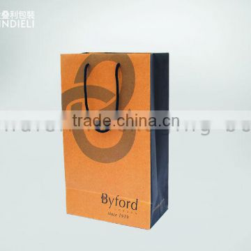 Eco-friendly brown paper packaging bag with rope handle