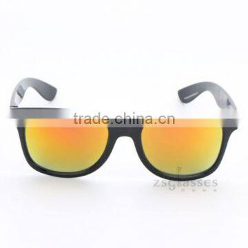 Logo on Sunglasses photo-2