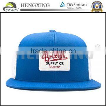 Flat brim applique cotton and mesh custom cheap snapback trucker cap