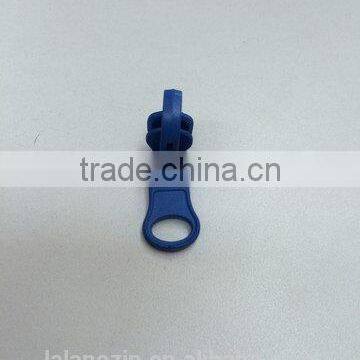 #3 Coil Zipper Water Repellent for Garments in Appareal photo-2