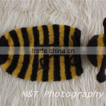 Newborn Cute Animal Costume Handmade Baby Boy Girl Bumble Bee Hat and Cocoon Swaddle Set Infant Photography Props