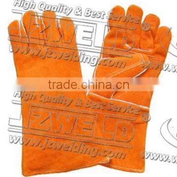 Heat resistant welding gloves