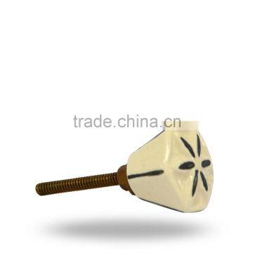 Ceramic Alaskan Black Flower White Knob photo-2