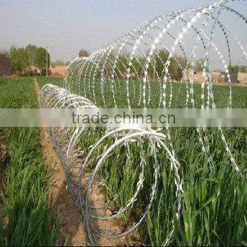 ISO:9001 2008 Alibaba China high quality low price barbed wire for sale