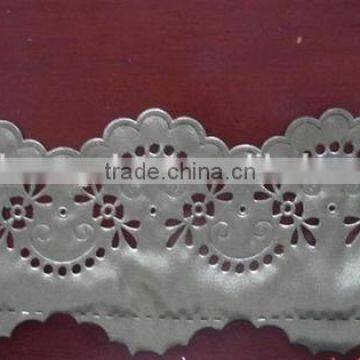 Ultrasonic Lace Sewing Machine for Raincoat photo-4