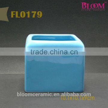 High Quality Ceramic Flower Pot With Butterfly Design photo-2