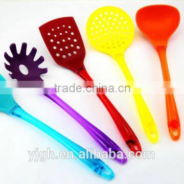 2014 new home appliance colorful 5pc nylon cookware set