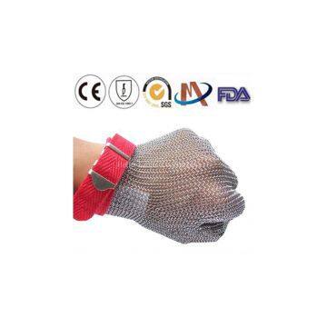 Chain mail protective glove