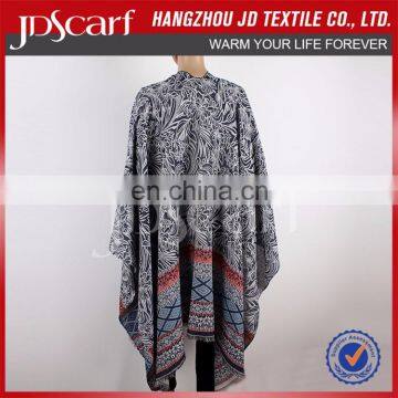 Good Peputation Factory Price Polyester Fashion Poncho