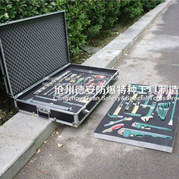 non sparking hand tools kit ,set 62pcs , with aluminum alloy box