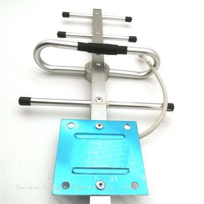 Detachable GSM Outdoor Directional Yagi Antenna SMA 4G LTE 698 - 960MHz for Signal Booster