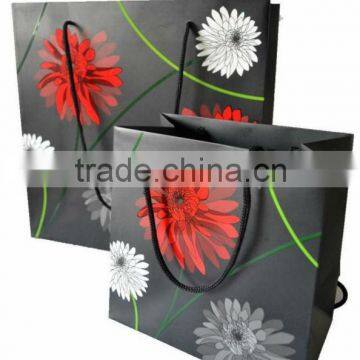 printed custom made shopping bags, paper bags for advertisment