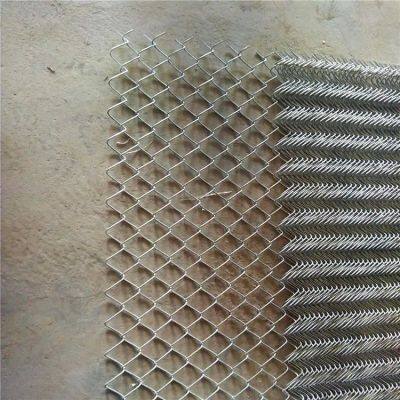 6FT PVC Coated Chain Link Fence With Superior Anti-Rust Protection photo-2