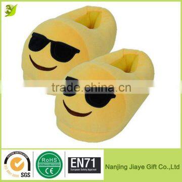 Cool Free Size Emoticon Winter Plush Indoor Slippers