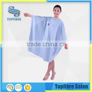 B10021 Extra-Long Adjustable Metla Snap Cutting Cape