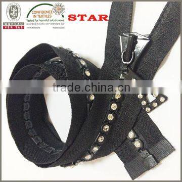 fashion diamond zipper