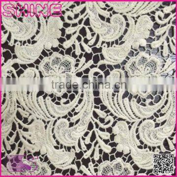 48.9" Smooth Natural White Embroideried Flower Soft Crochet Water Solude Thread Cotton Lace Fabric for Fine Quality Garments