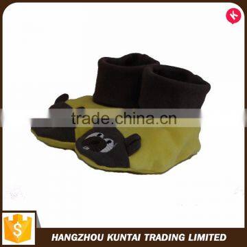 Hot sale best quality carton cheap baby shoes