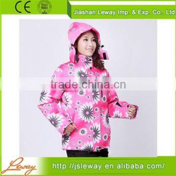 Outdoor lady's softshell jacket