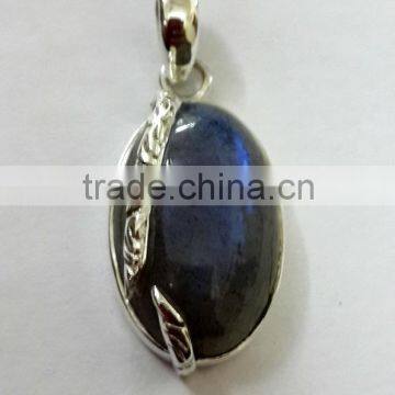 925 Sterling Silver Pendant, Designer Labradorite Cab Pendant, Fashionable Amethyst Silver Pendant