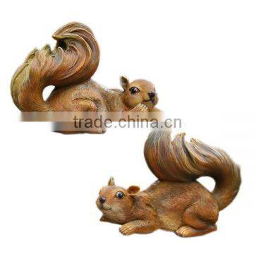 polyresin squirrel for garden decoration