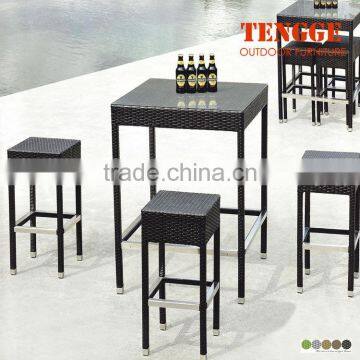 Wicker Bar Chairs And Tables