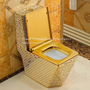 Luxury ceramic sanitary ware golden bathroom one piece siphonic toilet bowl in high quality