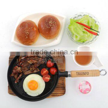 TRIONFO Mini Round Cast Iron Cookware Wooden Handle photo-3