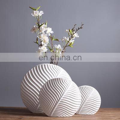 Nordic INS Style Round Figurines Creative Design Home Decorative Ornament White Abstract Ceramic Flower Vase photo-2