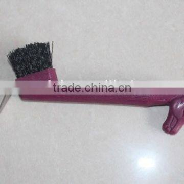 Horse head hoof pick W/Brush