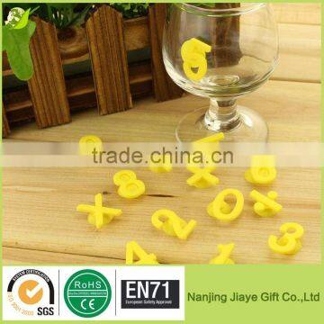 Cute Identifies Party Dedicated Strip Silicone Suction Cup Glass Wine Charms