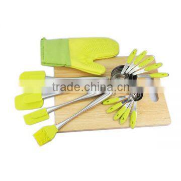 Top quality Heat-Resistant Silicone Cooking Utensils Set with measuring spoons,Turner Spatula and silicone glove