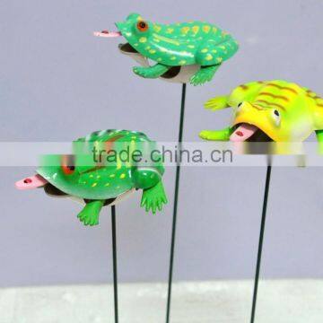 4 Inch Wholesale Decorative Insect Plastic Frog Garden Stakes, Hot Sale in Russia