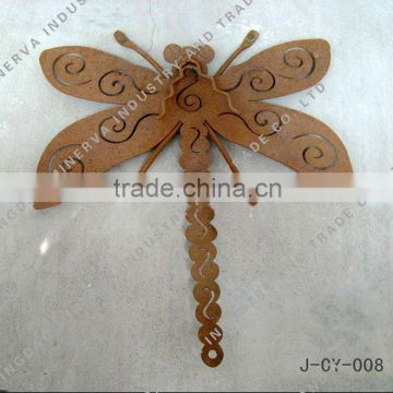 Metal dragonfly decoration for garden