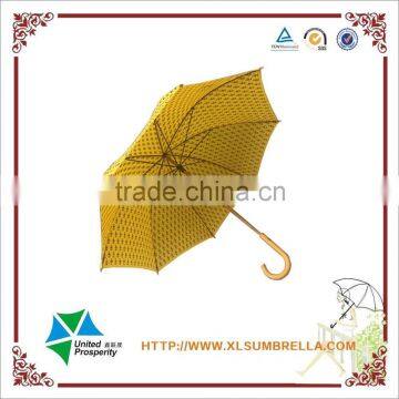 2016 hot sales with Yellow silk printed wooden straight umbrella for rainday