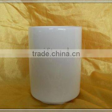 Beautiful colorful ceramic tooth mugs