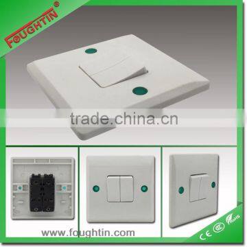 2 GANG 1 WAY SWITCH 10A 250V UK1303 GREEN COVER