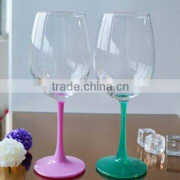 Transparent colorful red wine glass goblet/stemware