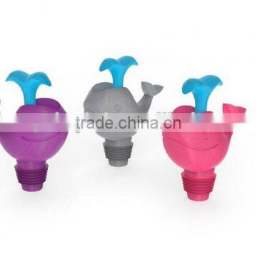 Silicone Wine Pourer and Stopper Spout photo-2