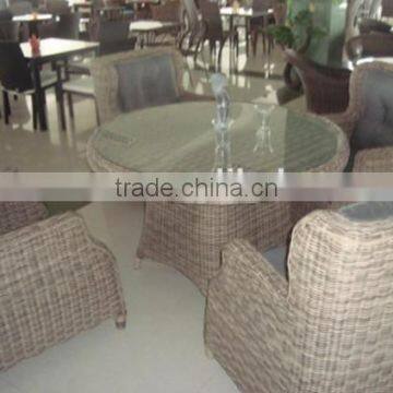 Indoor Handwoven Round Dining Table And Chair Set ESR-22064