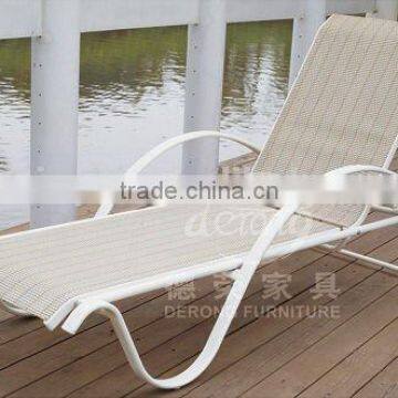 Dealer cheap classic simple design rattan lounge for sunshine beach island hotels