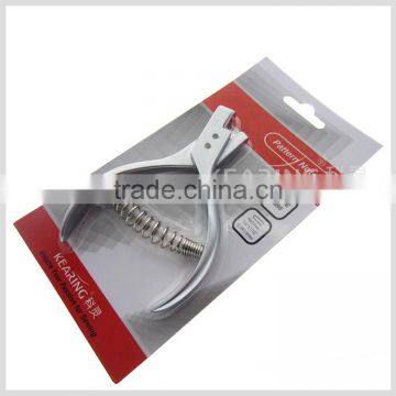Kearing Economical Pattern Notcher for Sew Tailors Handicraft 1/4'' * 1/16'' Holes photo-3