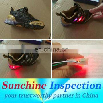 LED Sneakers Shoe Quality Control Services / Container Loading Check