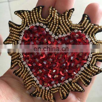 2017 New Handmade Beaded Patch Sew On Fire Heart Rhinestones Patches