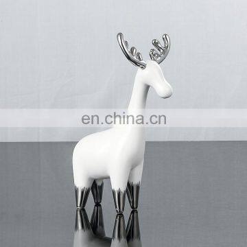 Wholesale cheap desktop decor white black ceramic fawn art ornaments for gifts