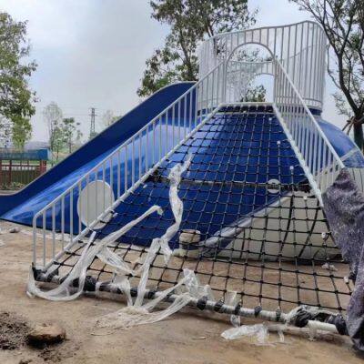 Персонализированные большие нержавеющие стальные горки, наружное комбинированное детское аттракционное оборудование, безэнергетические сооружения для жилых районов и детских садов