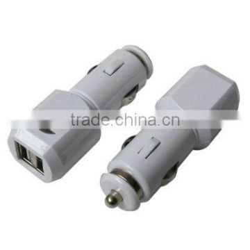 Mini Dual USB Car Charger for iPhone 4 Output: DC 5V /0.5A *2/1A*2